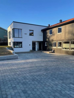Sentral og moderne leilighet